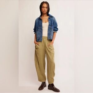 FREE PEOPLE High Road Barrel Pants S Python $78 Retail NWOT